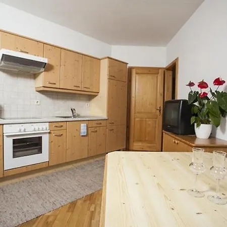 Winzerhof - Gaestehaus Stoeger