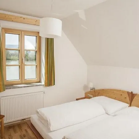 Winzerhof - Gaestehaus Stoeger