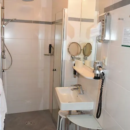 בית הארחה Winzerhof - Gaestehaus Stoeger 4*