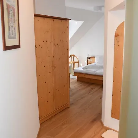 Winzerhof - Gastehaus Stoger Guest house 4*