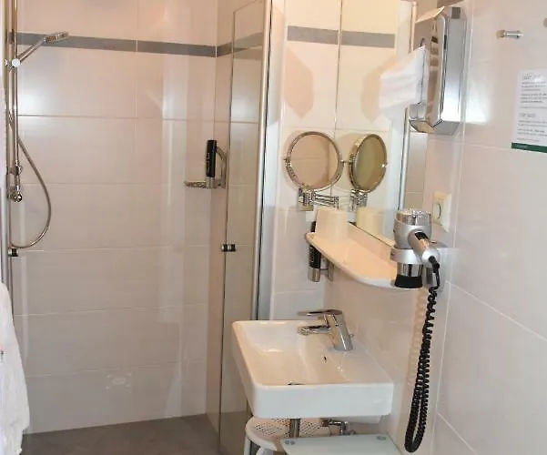 Konukevi Winzerhof - Gaestehaus Stoeger 4*