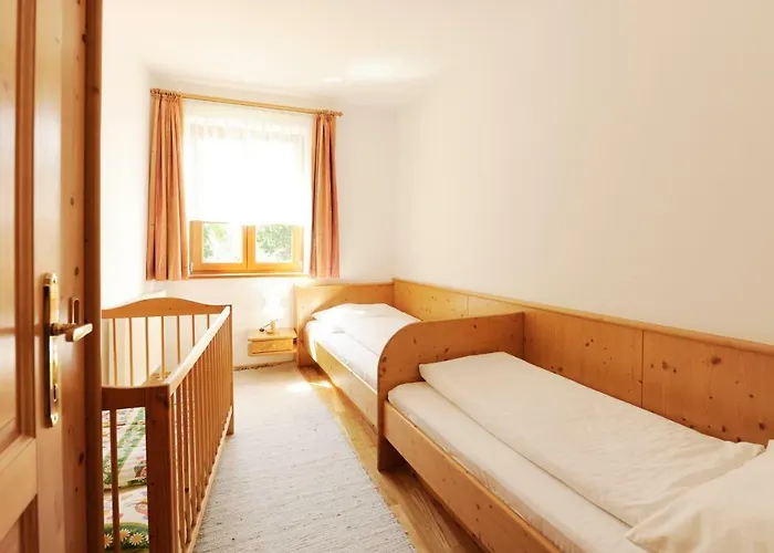 Konukevi Winzerhof - Gaestehaus Stoeger 4*